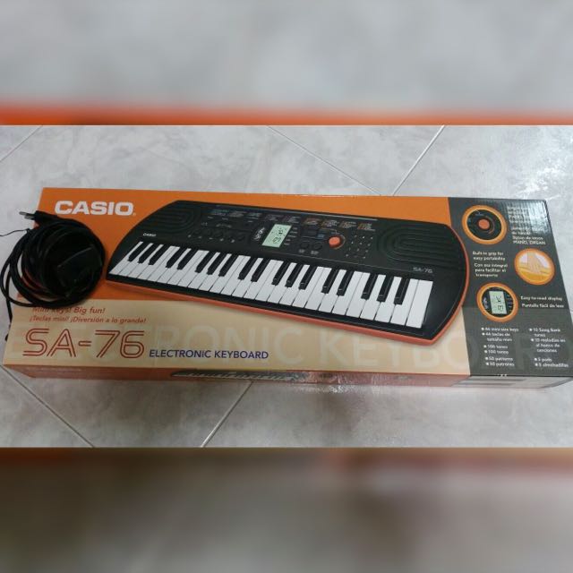 CASIO Electronic Keyboard SA76 Model (44key), Hobbies & Toys, Music