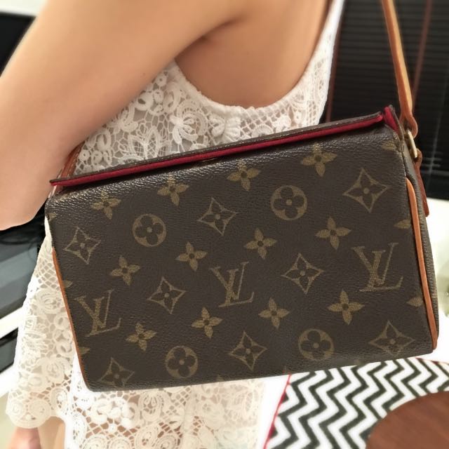 Louis vuitton shop evening clutch