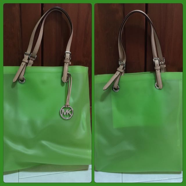 michael kors mint green bag