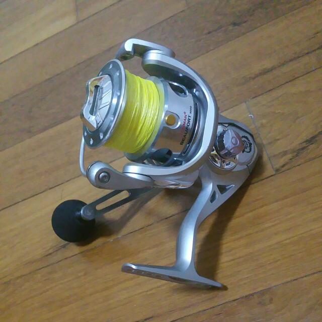 TOMMAN Silver Spin 5000 Fishing Reel, Sports Equipment, Fishing on Carousell