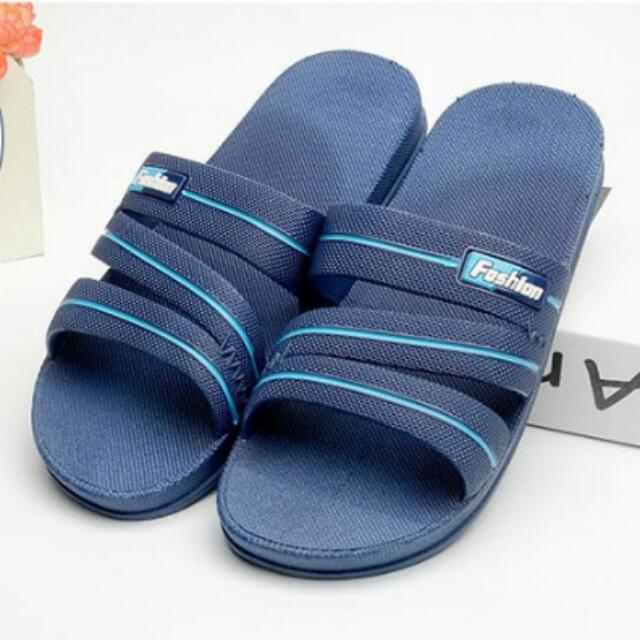 Quality hotsell slippers mens
