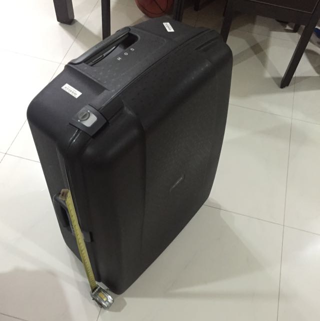 Samsonite Biggest Luggage Bag Aerie L, Everything Else on Carousell