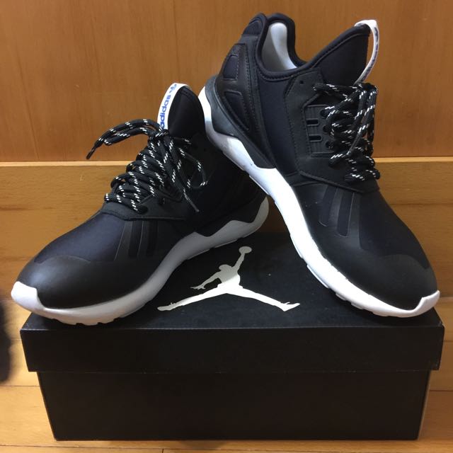 Adidas sales tubular y3