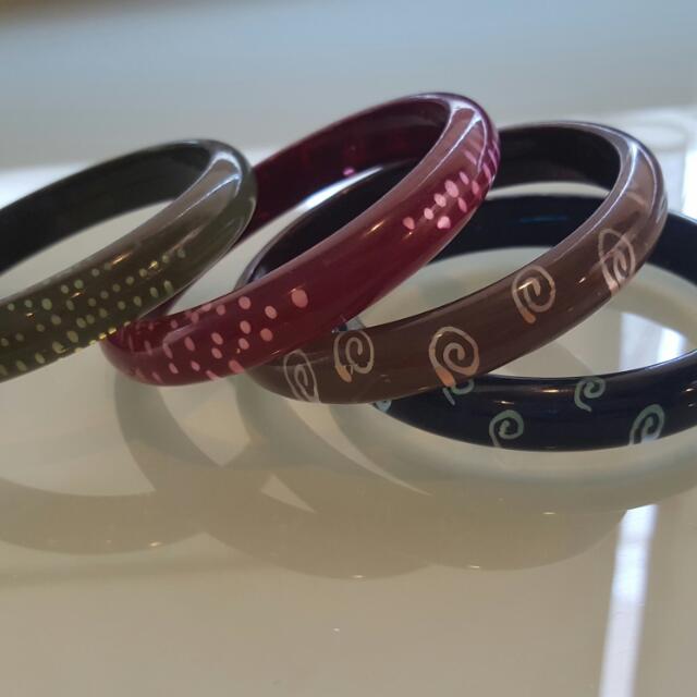 Bangles (Category: Bracelets) located in Petaling Jaya. Submitted by lwyuen (Listing ID 50088007, Image 2). Description: .