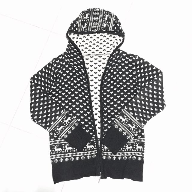 Reindeer Heart shaped Jacket, Women's Fashion, Coats, Jackets and