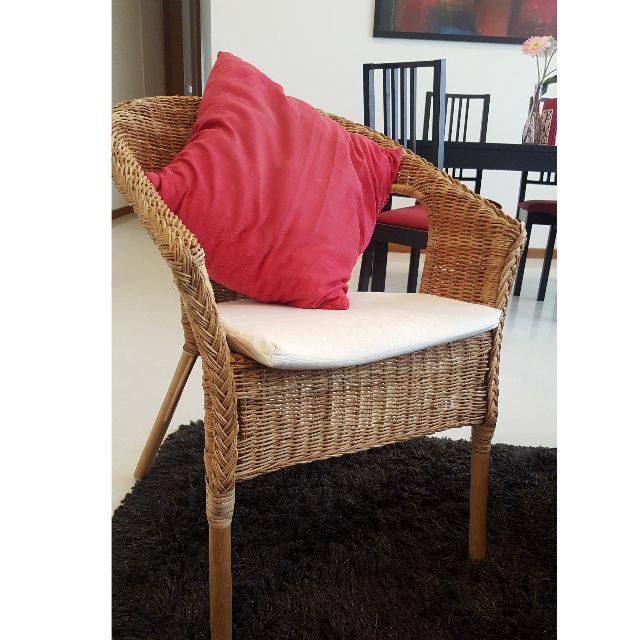 Agen chair 2025