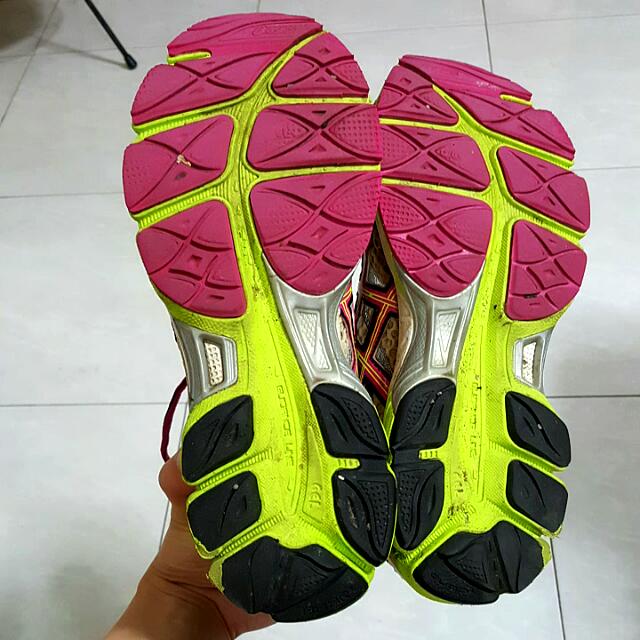 Asics gel cumulus top 16 womens 2016