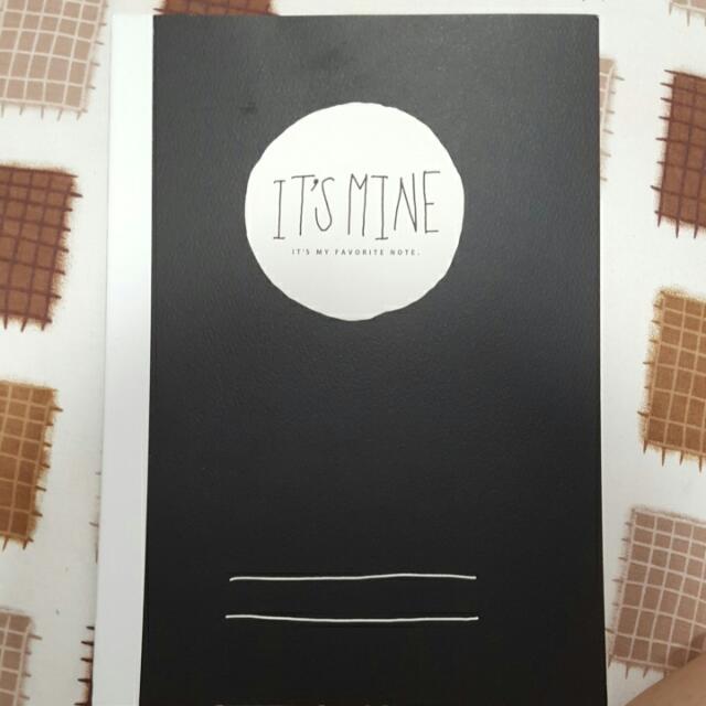 Lined Notebooks (Category: Stationery & School Supplies) located in Singapore. Submitted by ericfernando (Listing ID 50245261, Image 3). Description: .