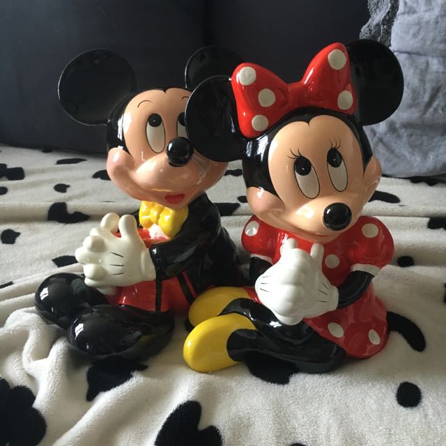 minnie mouse piggy bank