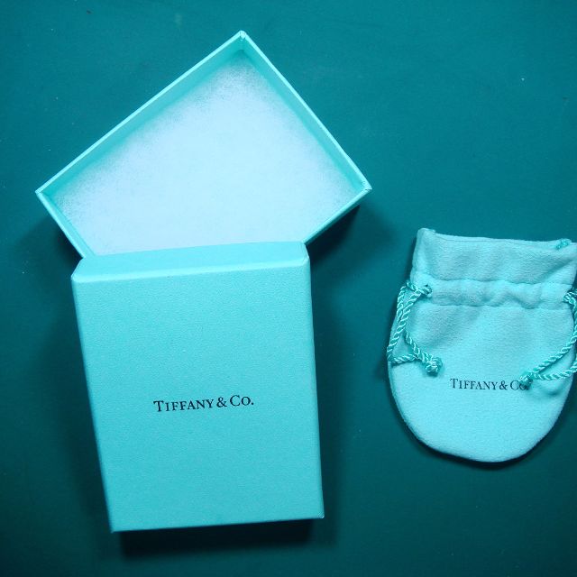 原厂包装盒与束口绒布袋