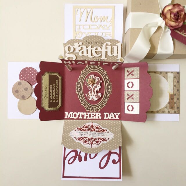 Explosion box for mom 2025