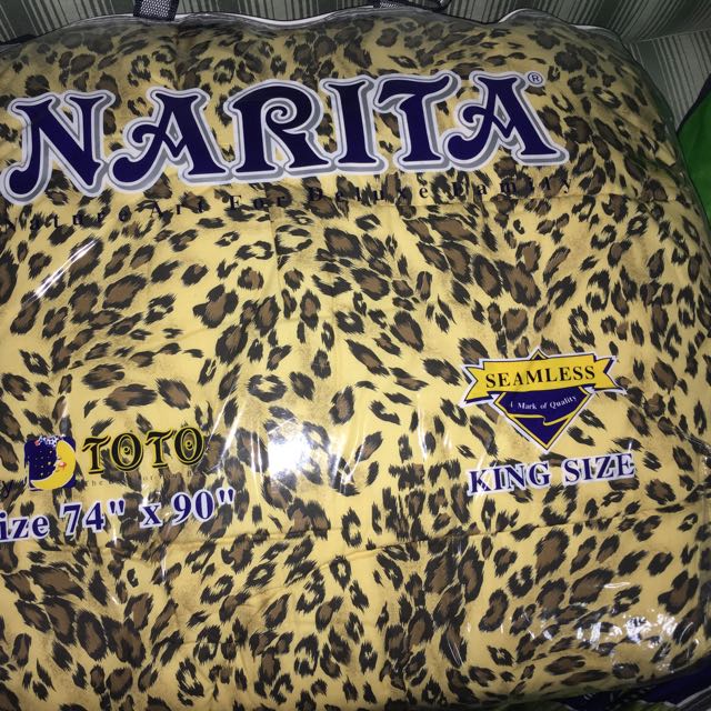 Narita Comforter Home Furniture On Carousell