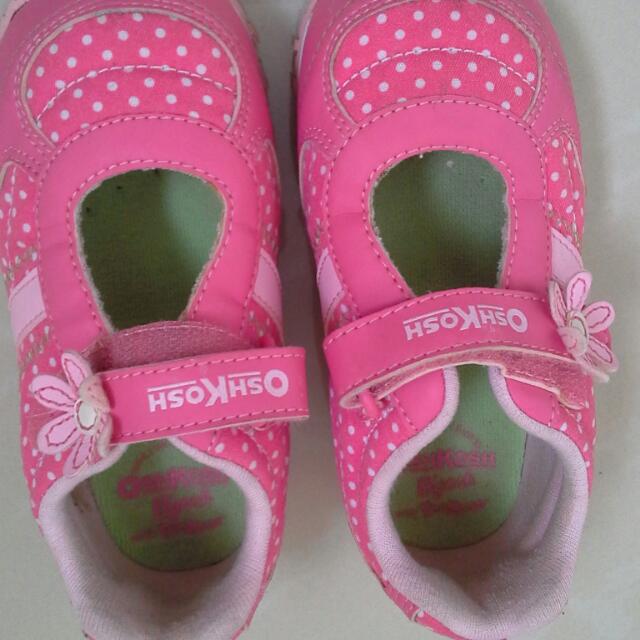 oshkosh baby girl shoes