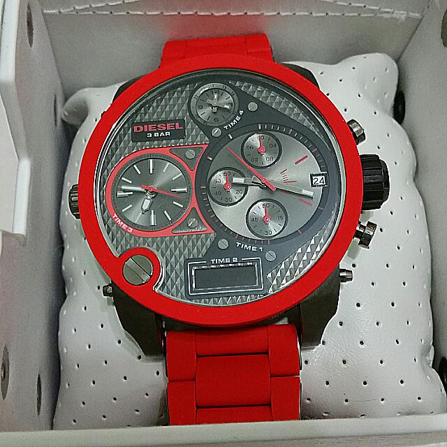 Red watch diesel new arrivals