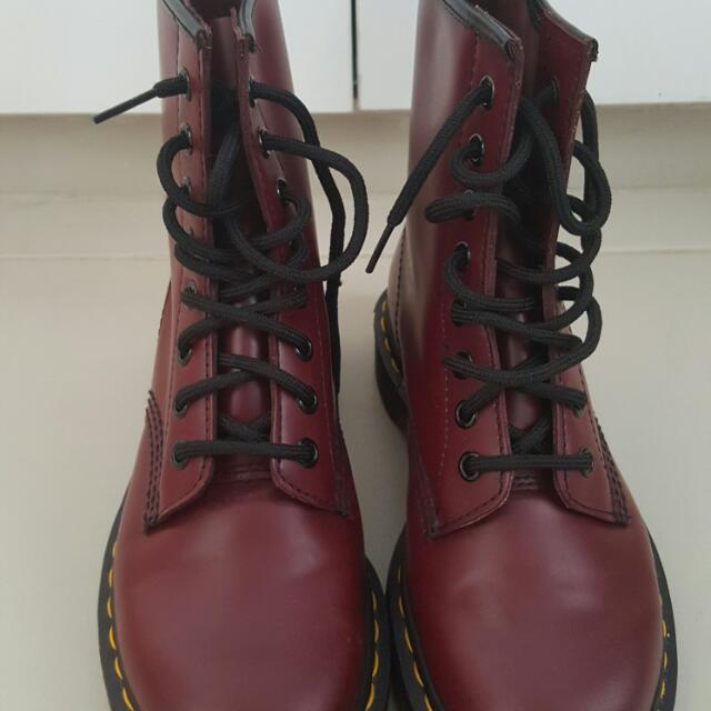 dr martin shoes ladies