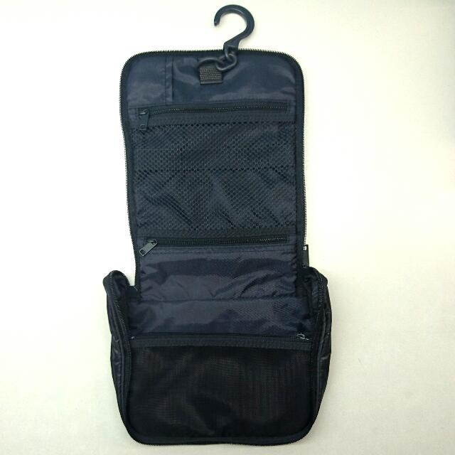 muji toiletries bag singapore