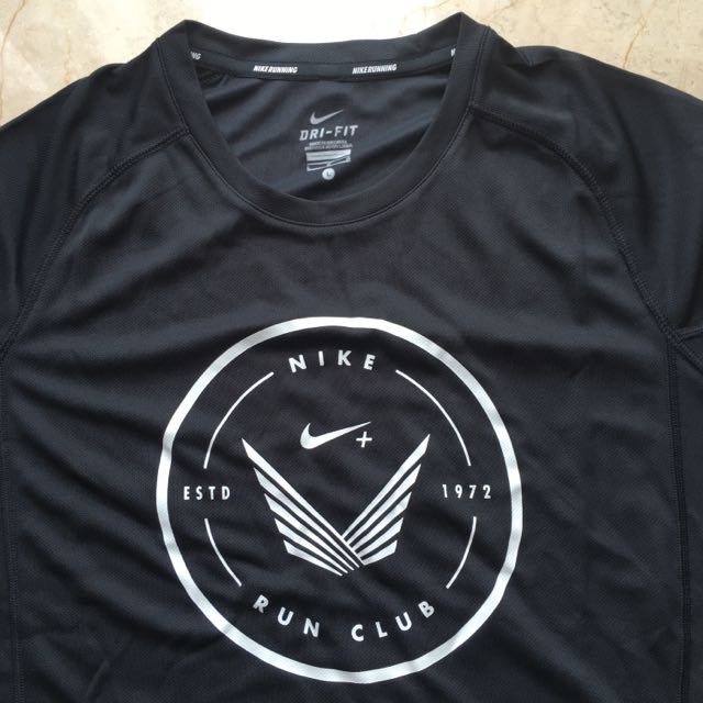 Nike Running T-Shirt - Run Club Limited 