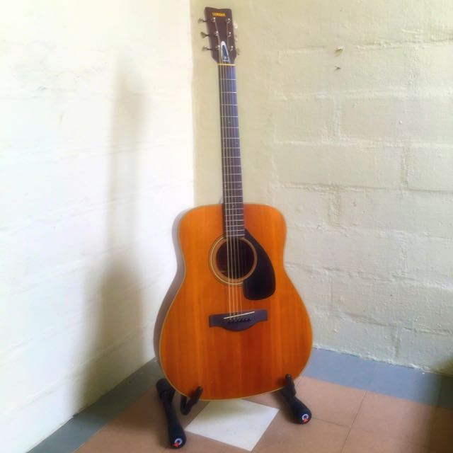 Yamaha FG-180 (1971), Hobbies & Toys, Music & Media, Music ...