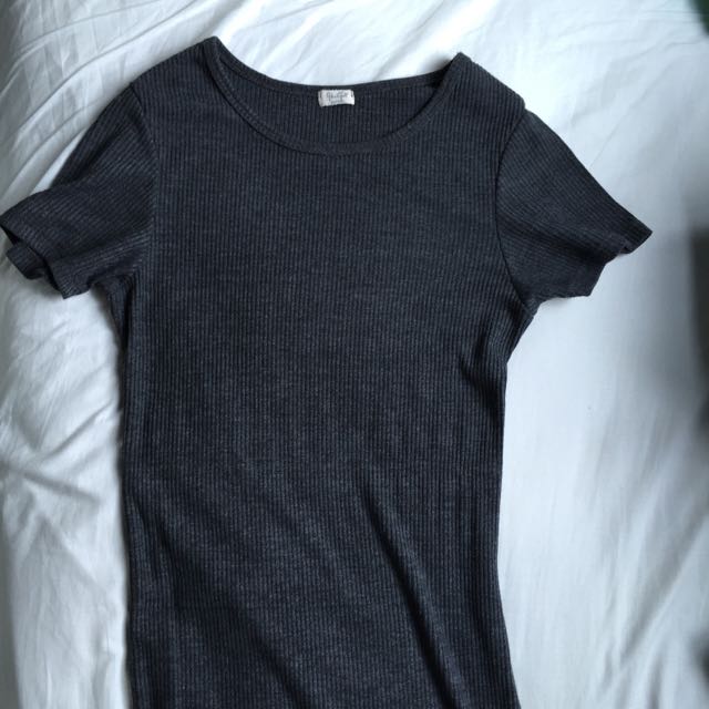 AUTHENTIC JC BRANDY MELVILLE GREY RIBBED T SHIRT DRESS Women s Fashion Tops Other Tops on Carousell