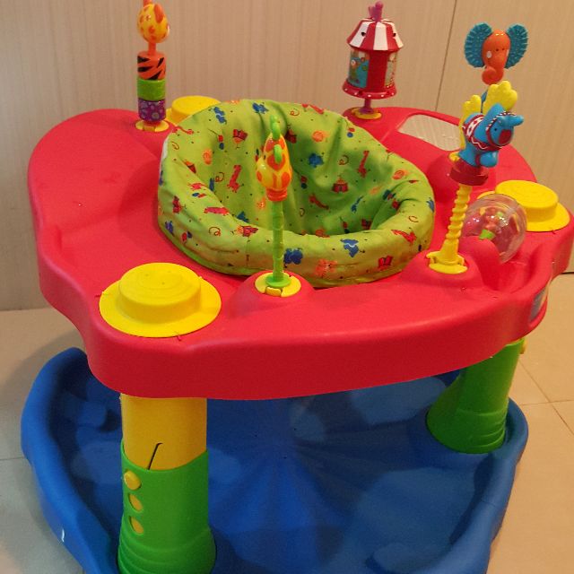 Evenflo ExerSaucer Deluxe Active Learning Centre Green Circus, Babies