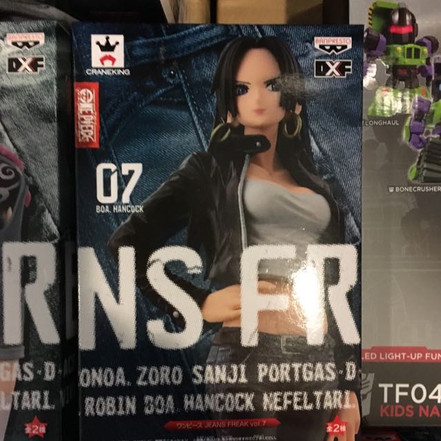 One Piece Jean Freak Vol 7 Boa Hancock Black Toys Games Bricks Figurines On Carousell