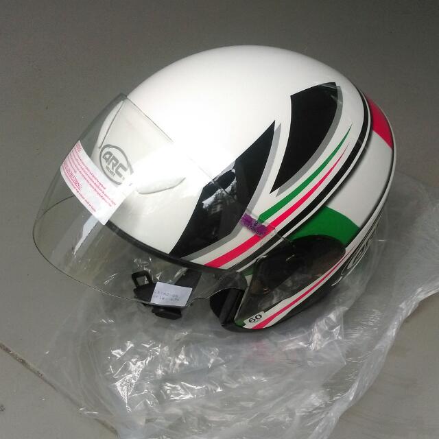 Helmet arc half clearance