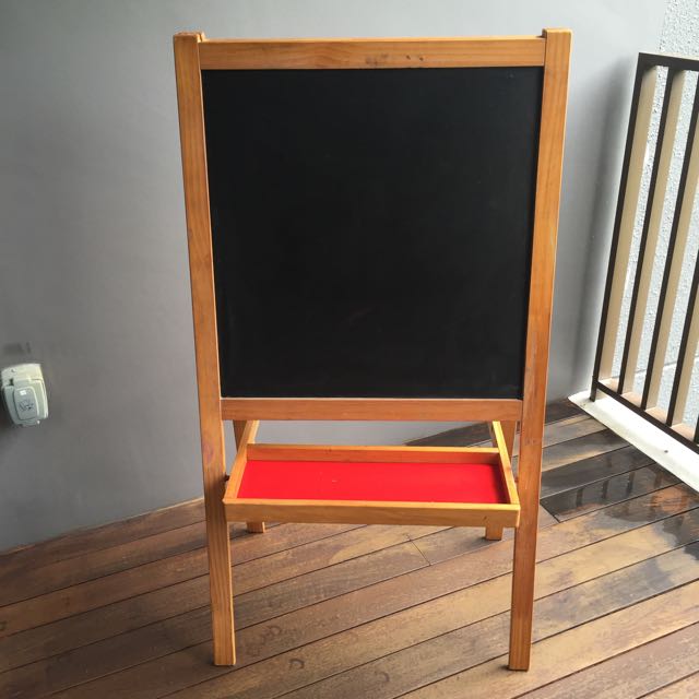 (reserved) Ikea Easel Whiteboard/black Board W Free Paper Roll, Hobbies