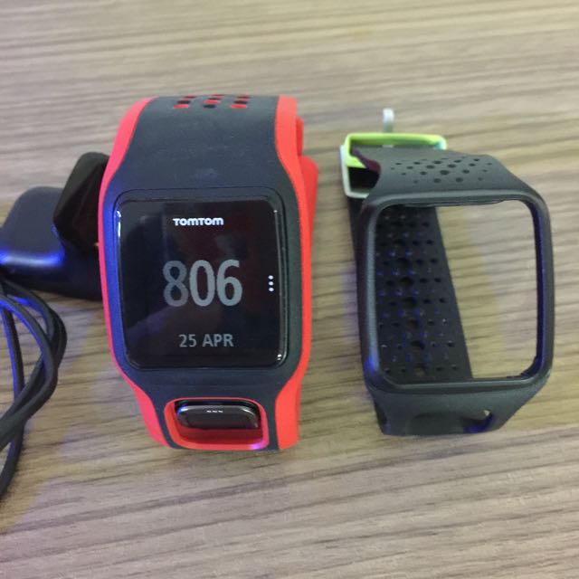 Tomtom Runner Cardio Watch Sports Equipment Exercise Fitness