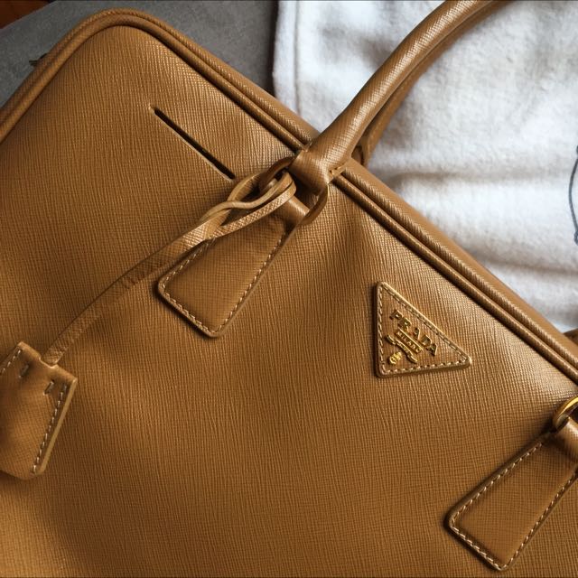Authentic Prada Leather Tote Bag | Shopee Philippines