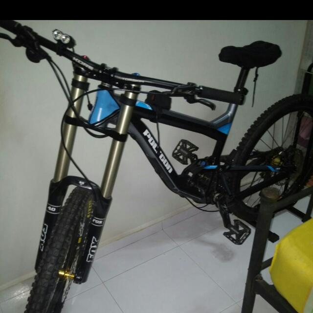 Polygon Collosus Dh 2.0 Sports Equipment Bicycles Parts Bicycles on Carousell