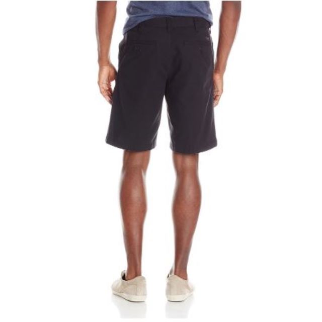 Lee Men S Comfort Waist Flat Front Short Men S Fashion On Carousell