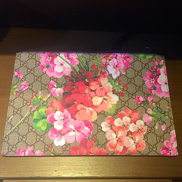 Gucci Blooms Clutch, Luxury, Bags & Wallets on Carousell