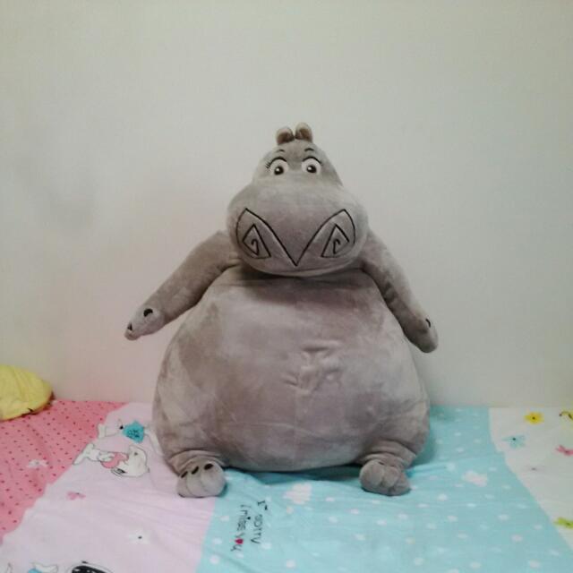 Giant on sale hippo teddy
