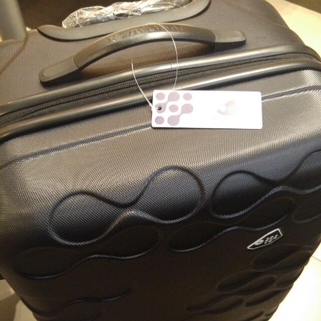 samsonite kamiliant luggage
