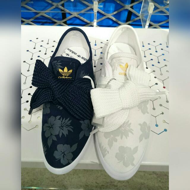 JAPAN] Adidas Big Bow Lace, Sports on 