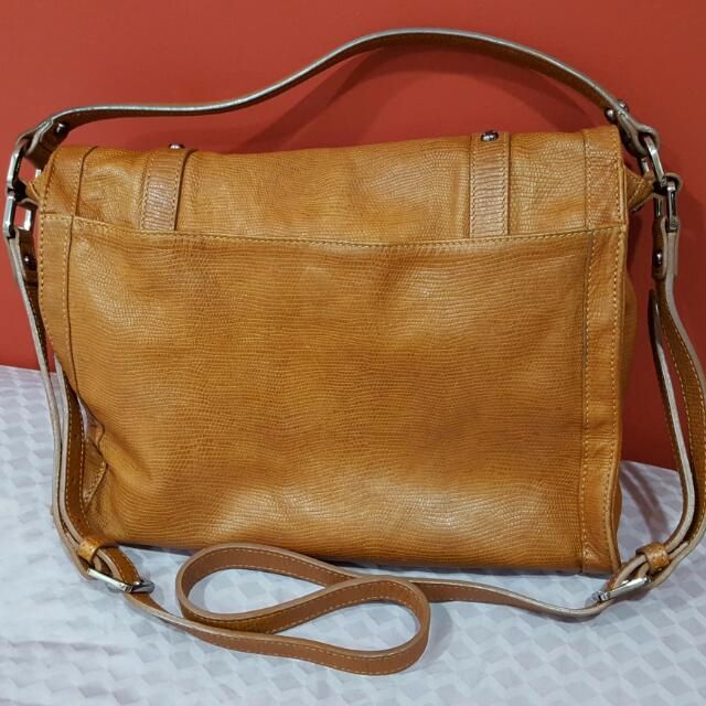 Longchamp last call outlet
