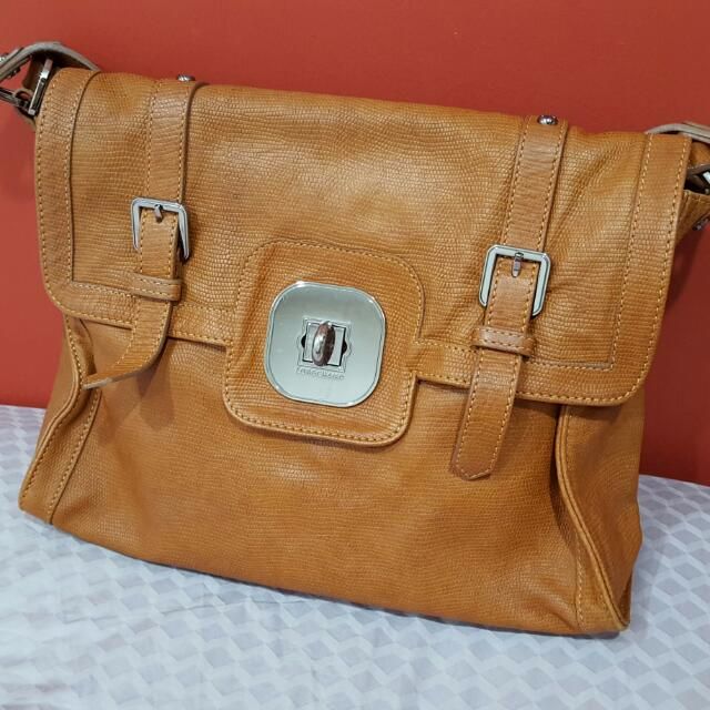Last call Today only Authentic Longchamp Gatsby Sport Messenger Bag COD Luxury on Carousell
