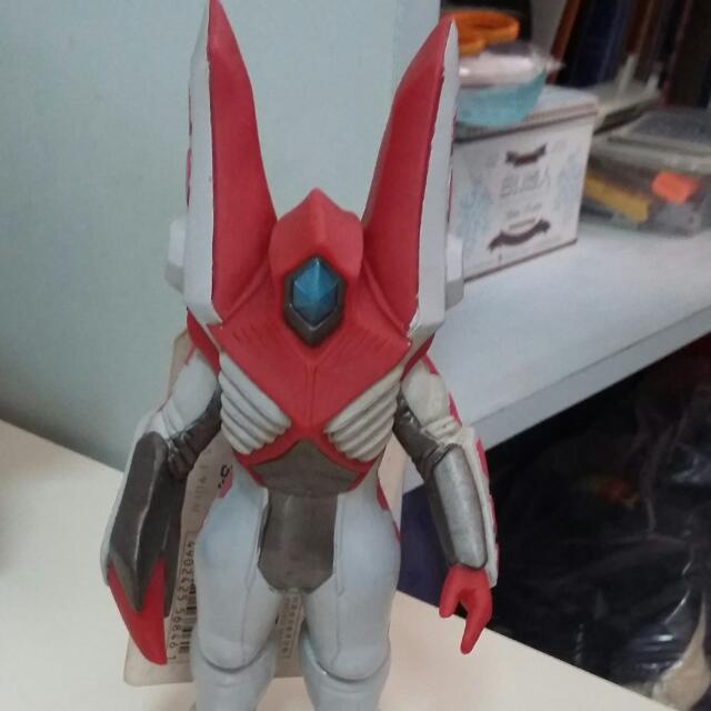 ultraman tiga transformation toy