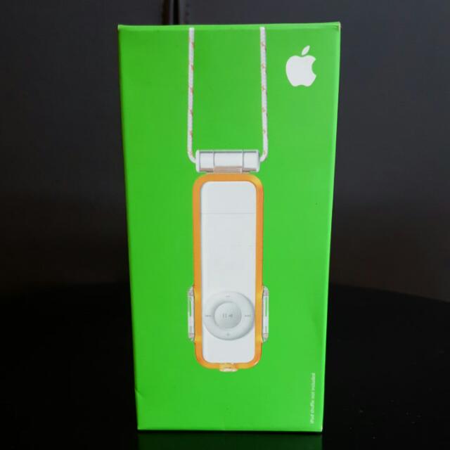 Final Price] Apple Ipod Shuffle 1St Gen Sport Case (M9758G/A), Audio,  Portable Audio Accessories On Carousell