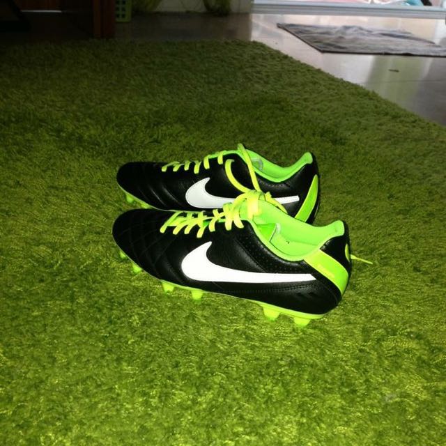 nike tempo football boots