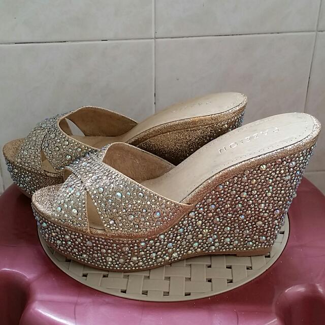 blingy wedges