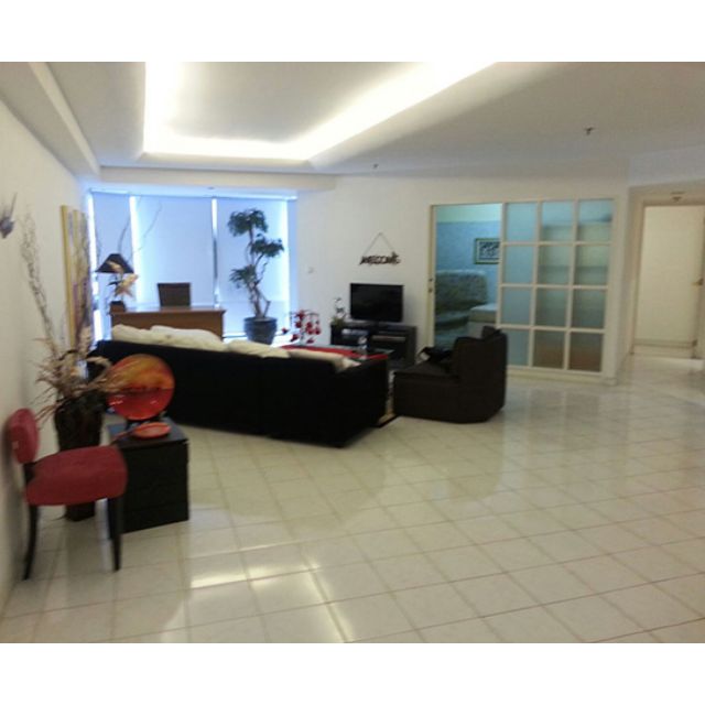 Apartemen Cantik Di Taman Anggrek Jakarta Barat
