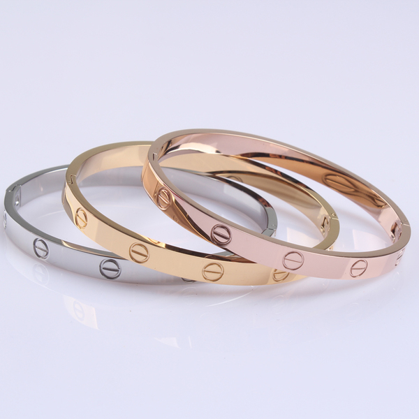 ENGRAVE Cartier love bracelet, Women's Fashion on Carousell