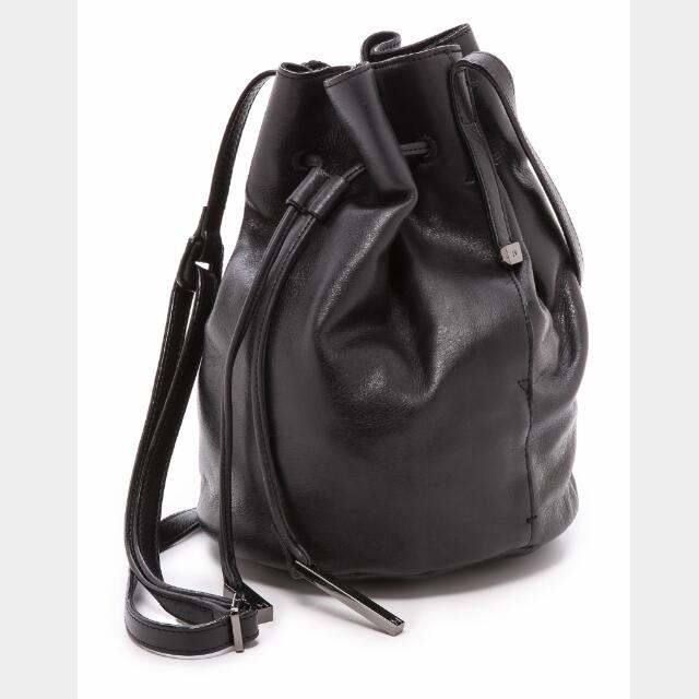 Halston heritage bucket best sale bag