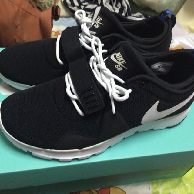 Nike Trainerendor SE （分類：波鞋）位於 Hong Kong。 由 secondhandsller 提交（商品編號 52023932，圖片 1）。簡介： 。