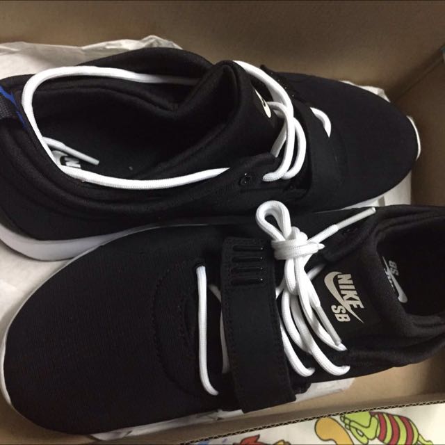 Nike Trainerendor SE （分類：波鞋）位於 Hong Kong。 由 secondhandsller 提交（商品編號 52023932，圖片 3）。簡介： 。