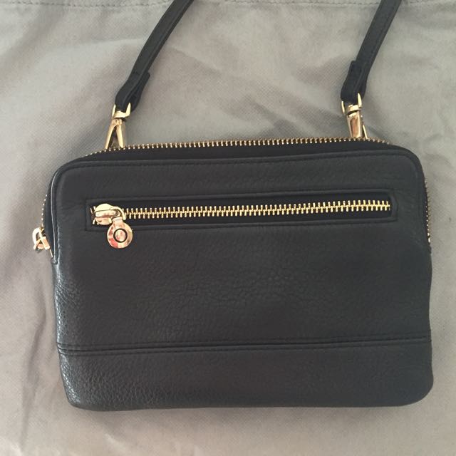 Oroton Bueno double clutch bag Women s Fashion on Carousell