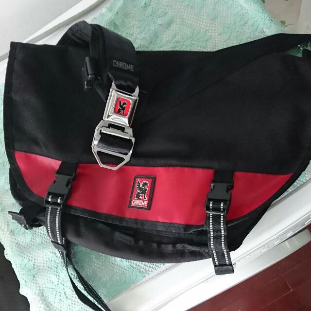 Chrome Messenger Bag, Men's Fashion, Bags, Sling Bags on Carousell
