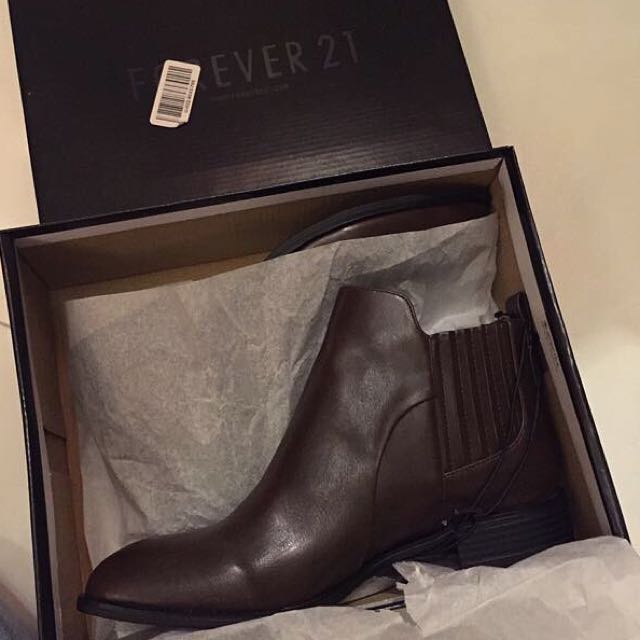Chelsea boots forever 21 online