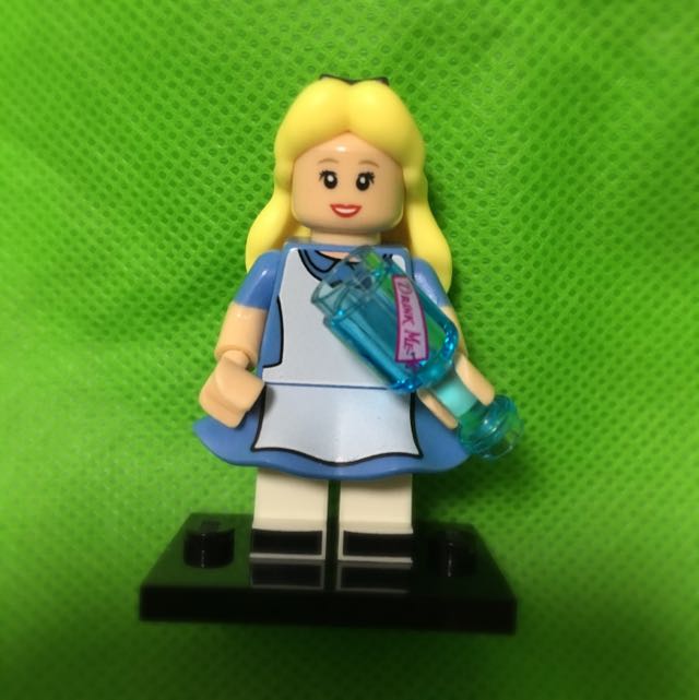 LEGO minifigures Alice Disney